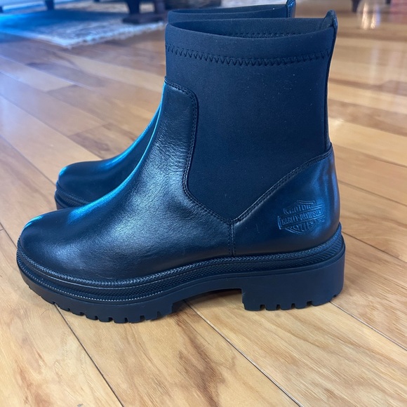 Harley-Davidson Shoes - NWT Harley-Davidson Women’s Lenora 6 Mid-Calf Black Full-Grain Leather Boots